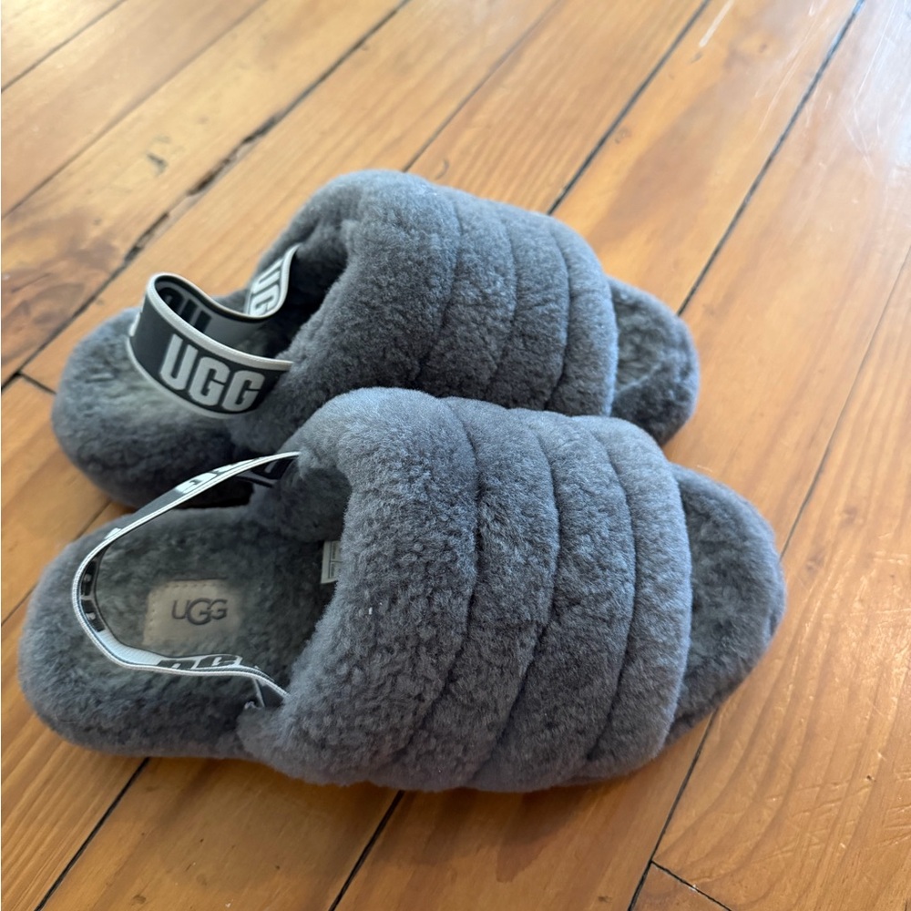 UGG Fluffy Gray Slippers size womens 6